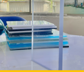Tấm lợp poly đặc ruột dày 8mm