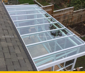 Tấm poly đặc ruột dày 6mm