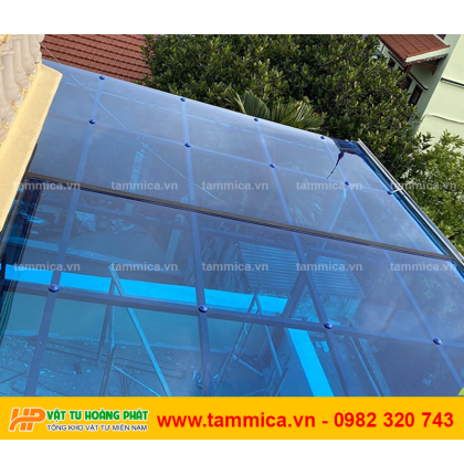Tấm poly đặc ruột dày 3mm