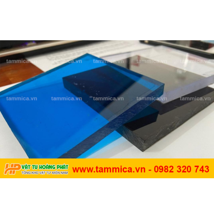Tấm poly đặc dày 10mm