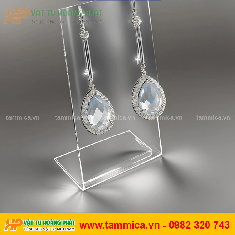 Hướng dẫn triển khai tự thi công tấm mica đơn giản tại nhà ai cũng làm được
