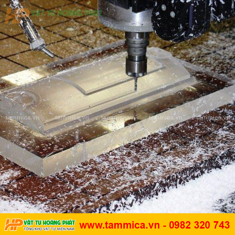 Nhận cắt gia công tấm mica theo yêu cầu tại Thuận An